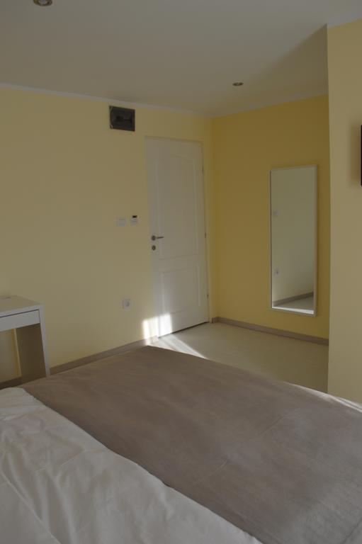 Hotel Nova Бузау Екстериор снимка